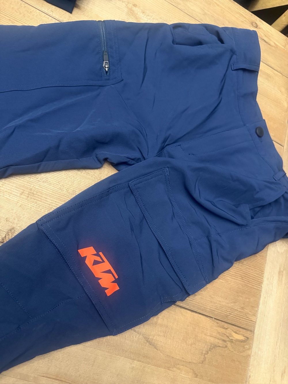 KTM Factory Racing pants 
Size large waist 
Long on sticker 
NEW